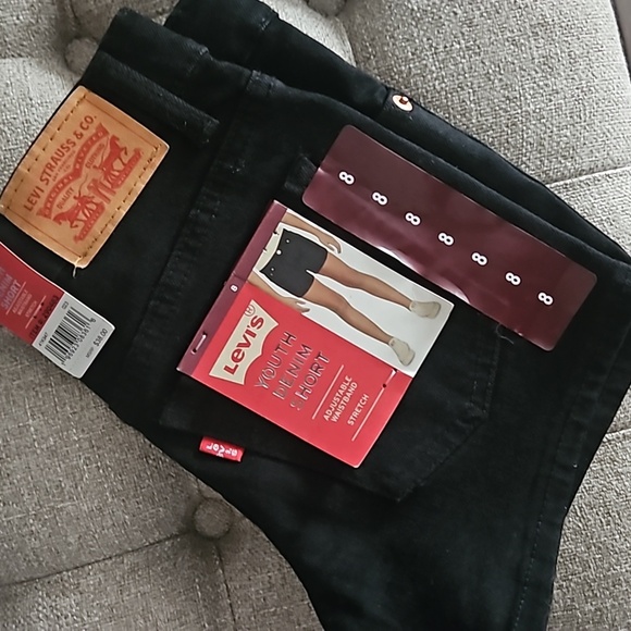 NEW! LEVI'S Black Youth Size 8 Girlfriend Stretch Denim Shorts. - Picture 2 of 8
